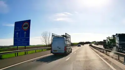 Dual Carriageway Overtaking & Glare thumbnail