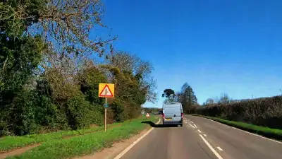 Van Braking Suddenly for Late Turn thumbnail