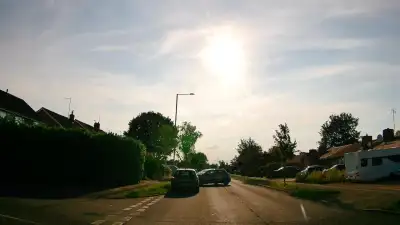 Sun Glare Obscuring Brake Lights thumbnail